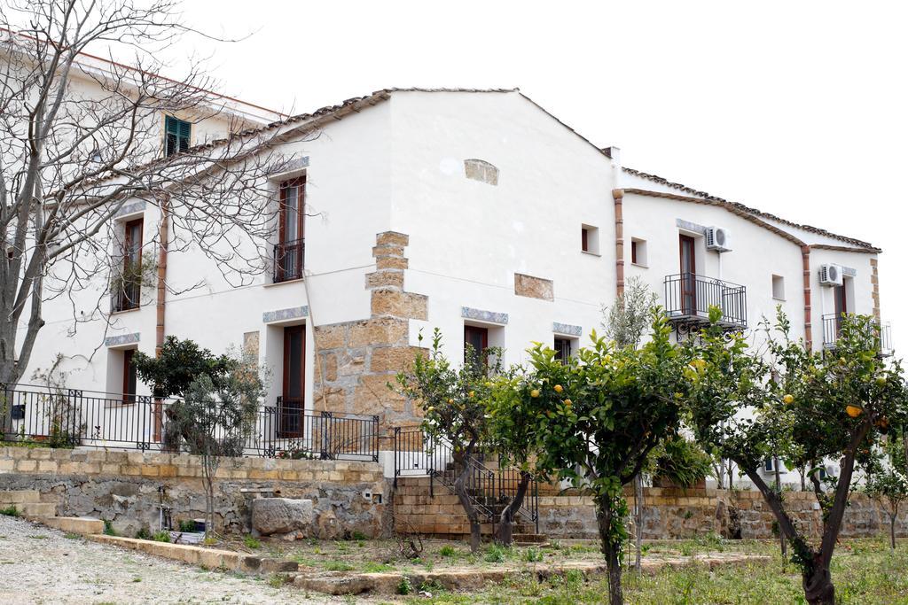 Case Giannone Santa Flavia Exterior foto